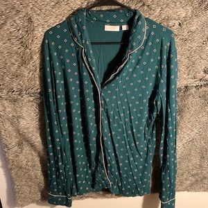 Nordstrom lingerie night shirt, size small, green, and pink
